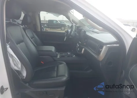 2023 Ford Expedition Xlt Max z USA, uszkodzony, nr VIN 1FMJK1H81PEA46086